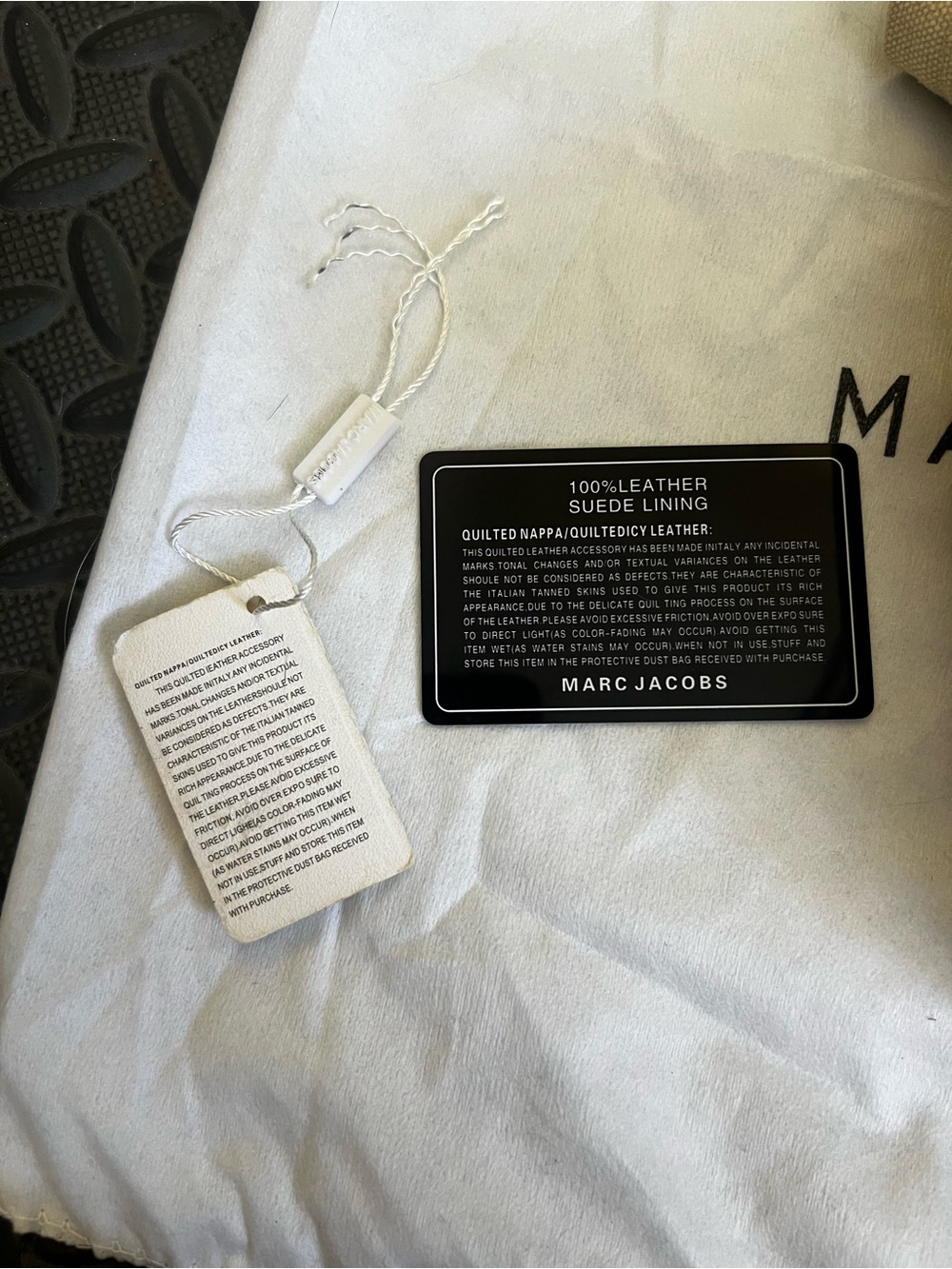 Marc Jacobs Cream Canvas Tote Bag | Black Logo | Minimalist Y2K - Picture 3 of 16